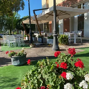 Adriatico 3*, Borgo Fosso Ghiaia Italia