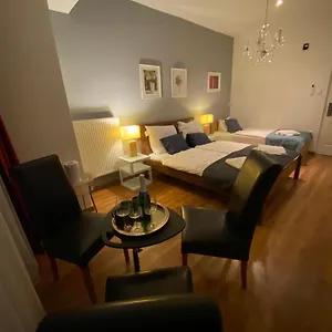 Elegancia Apartman