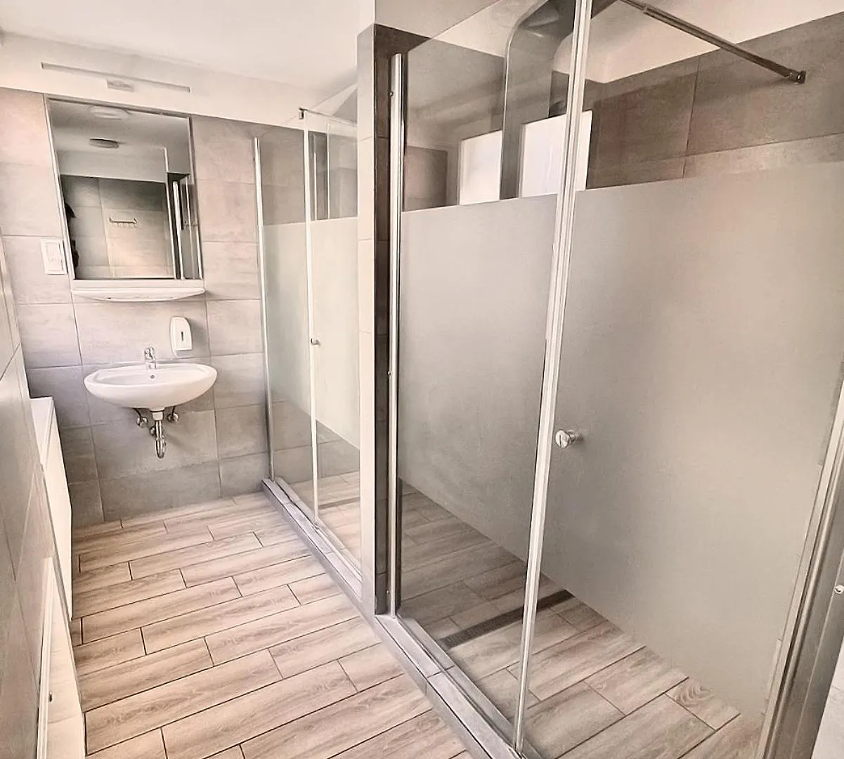 **  Dominik Panzio Bed & Breakfast Budapesta Ungaria