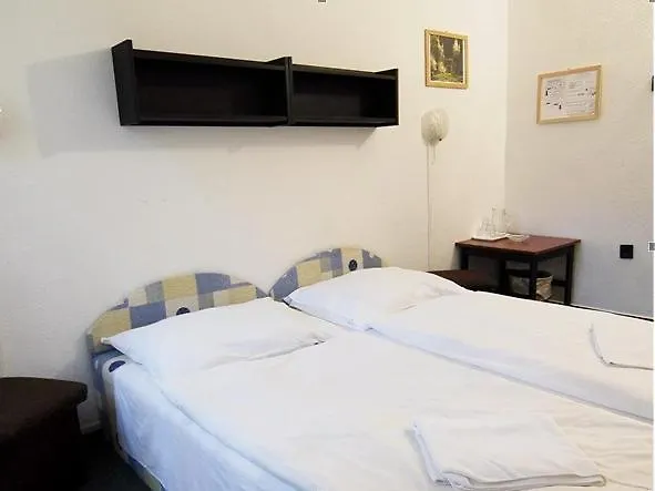 Dominik Panzio Bed & Breakfast Budapesta